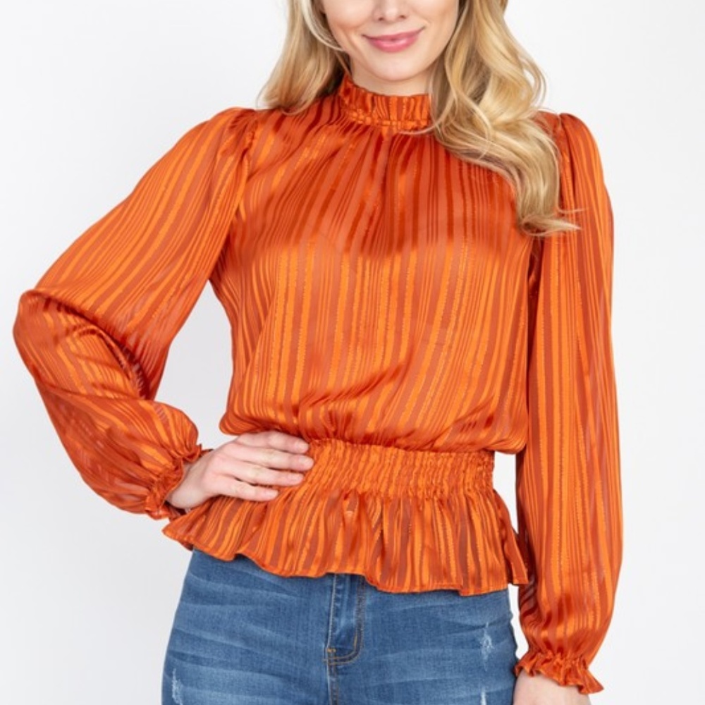 💕 Orange Metallic Ruffle Top 💕 - Picture 2 of 8